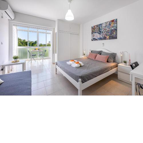 797 HOLIDAY RENTALS - Moderno estudio para 3 en Aguila