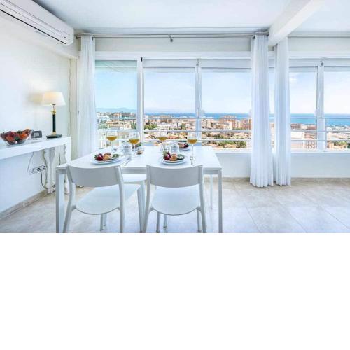 797 Holiday Rentals- Espectacular piso con vista al mar y al puerto