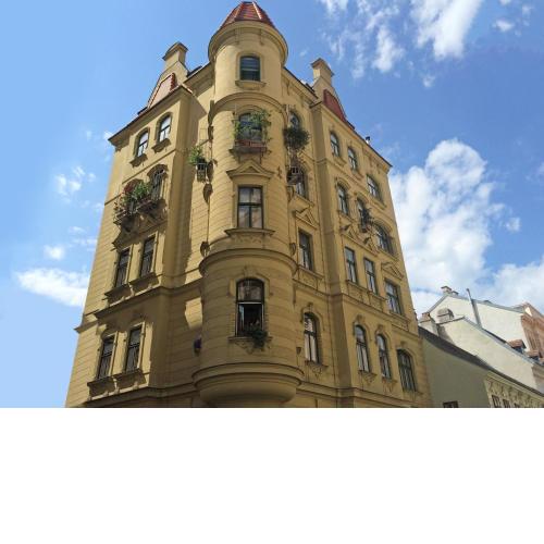 7th HEAVEN Vienna Center Apartments
