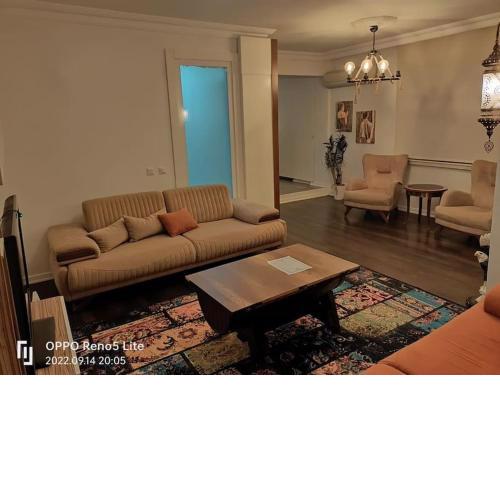8 kişilik konforlu ve ferah bir villa