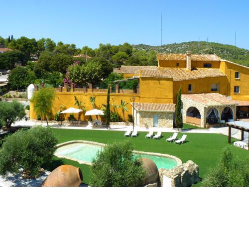 9 bedrooms villa with private pool jacuzzi and enclosed garden at Can Trabal
