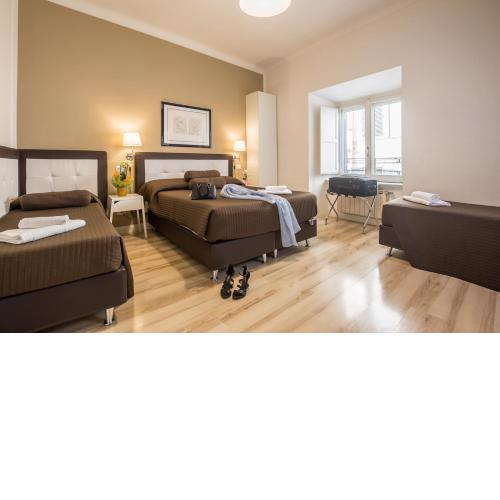 900 Liberty Rooms