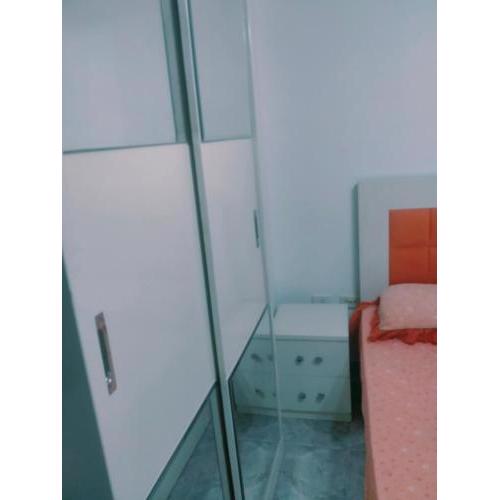 شقه سكنيه للاسر فقط فى مدينتى