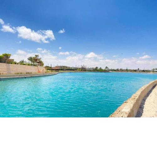 فيلا مارينا٥ على البحيره ٥ غرف