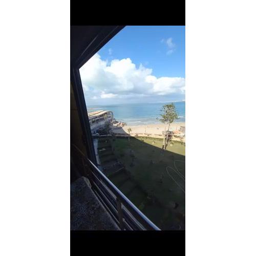 شاطئ المعمورة علي البحر مباشرة