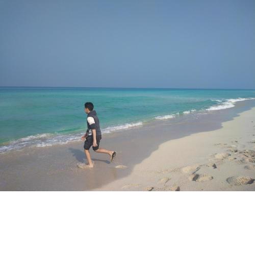 زهراء العجمي