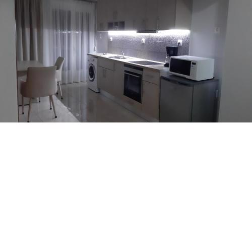 ΚΑΛΑΙΣΘΗΤΟ ΔΙΑΜΕΡΙΣΜΑ ΔΙΠΛΑ ΣΤΟ ΜΕΤΡΟ