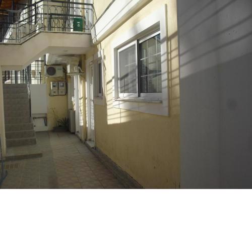 Άνετη γκαρσονιέρα κοντά στο κέντρο της Πάτρας