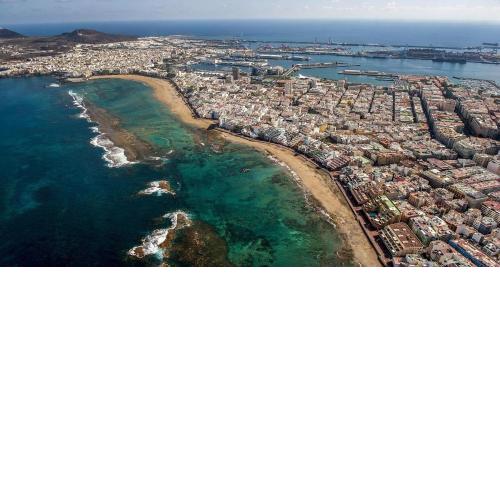 A 1 minuto de Las Canteras