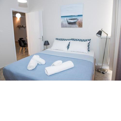 A beautifull 2nd floor apartment close to the Port