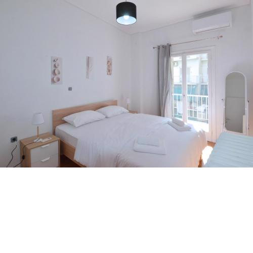 A cozy minimal apartment at Koukaki, Dimitrako...