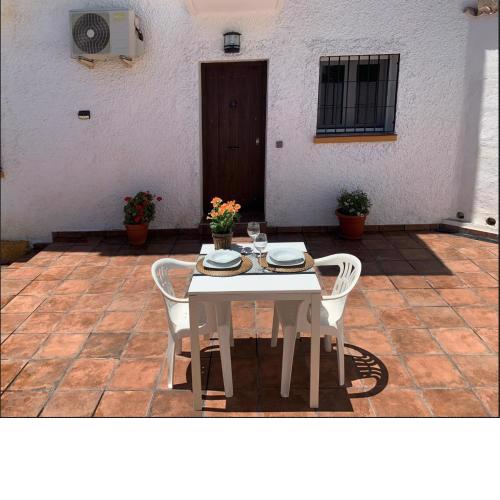 A Estrenar Preciosa Suite-Céntrico-Con Jardín y Porche