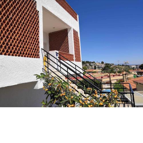 A H RENTALS Casa Rovira apto 1