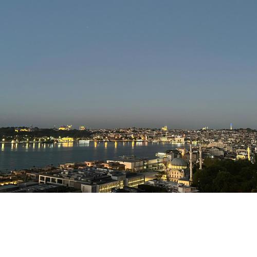 A Million Dollar View With 2 Bedroom