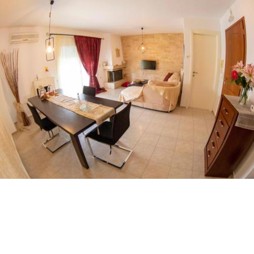 A quiet apartment close to the sea