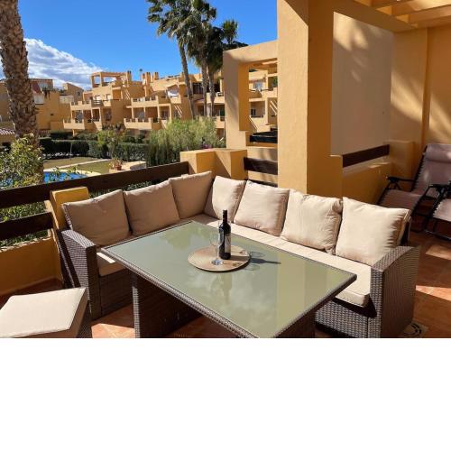 A stunning 2 bedroom apartment 5 min walk to the beautiful beaches of Vera Playa