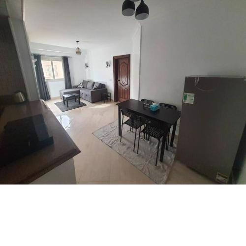 A stylish cozy apartment close to Cairo airport.