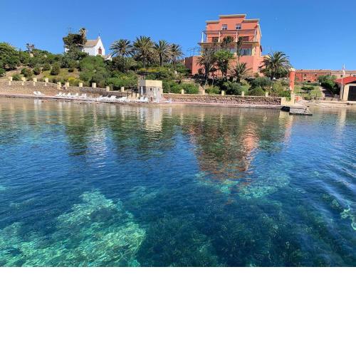 A vacation on a private island