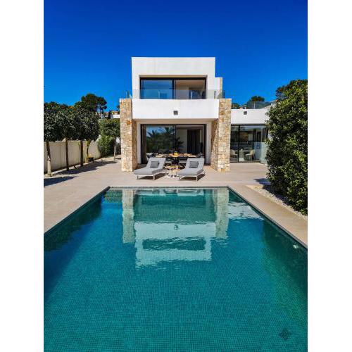 A014 - Villa moderna de lujo de nueva construcción a 1km de Playa Fustera