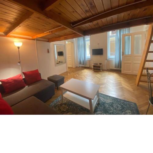 Acacia apartment with AC and free Garage