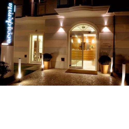 Accademia Hotel