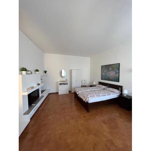 accogliente camera con bagno privato