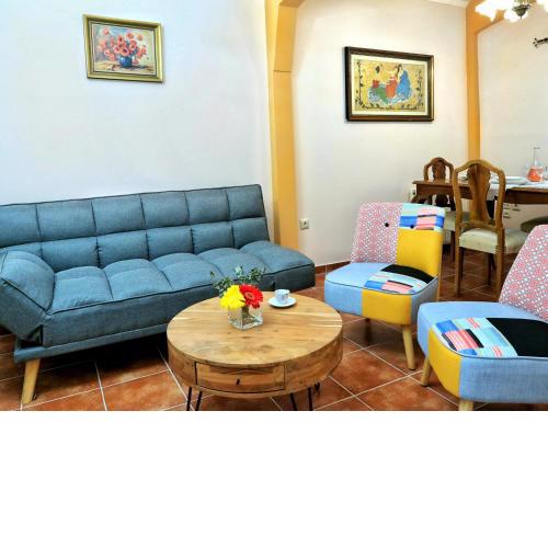 Achi's House