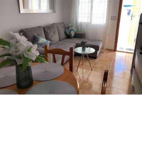 Acogedor apartamento con piscina cerca a la playa