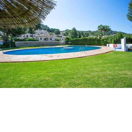 Acogedora casa en Moraira en zona residencial. Ca La Blanqueta