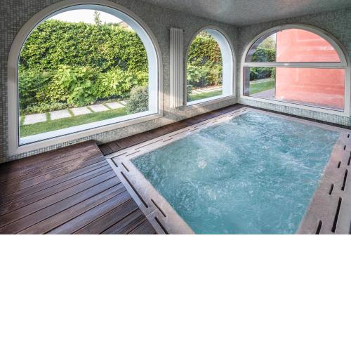 Acqua Resorts