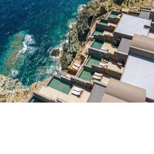 Acro Suites - A Wellbeing Resort