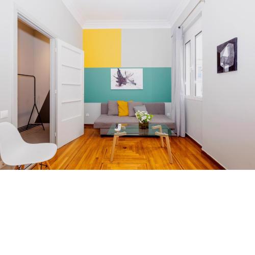 Acropolis Apartments