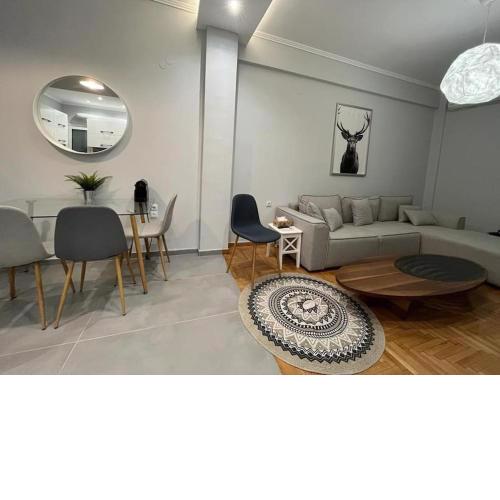 Acropolis Casa 2bdr/2bthr w/hot tub-3mins to plaka