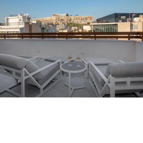 Acropolis Golden Suites by GHH