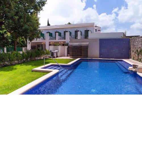Ad Hoc Vitae Retreats & Health