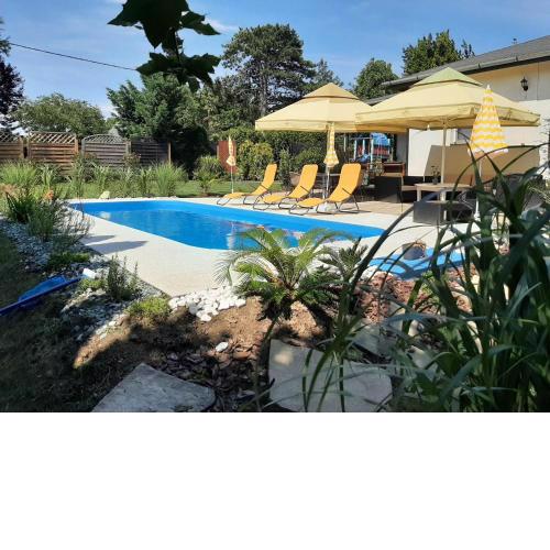 Á.D. PoolGarden Apartmanház Siófok