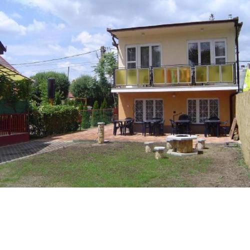 ADA 2 Apartmanház