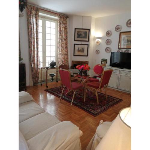 Adele Apartment