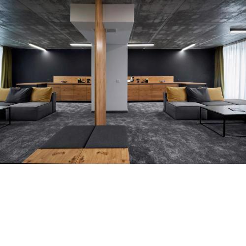Adella Boutique Hotel - Free Parking
