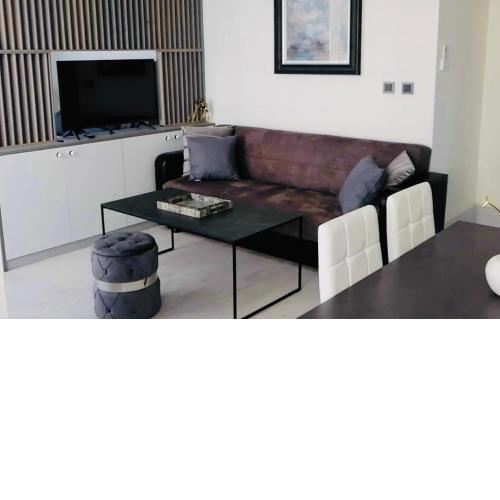 ADIRAMAR Apartments
