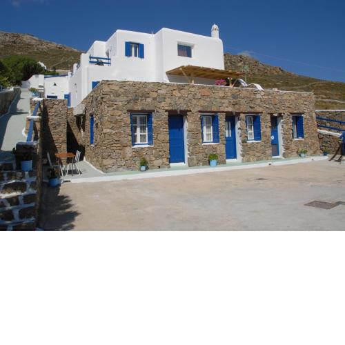 Adonis Rooms