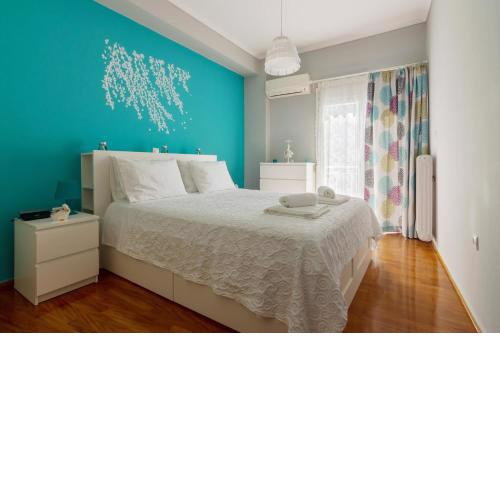 Adorable 2 Bedrooms Apartment in Athens