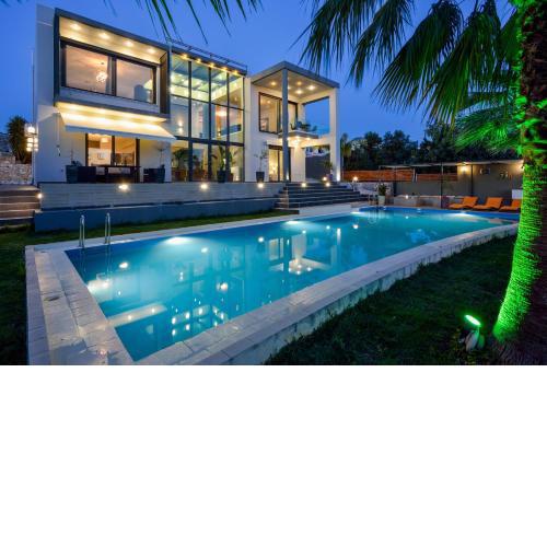 Adorno Luxury Villas