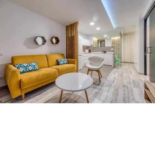 Adys Las Canteras Beach Apartment