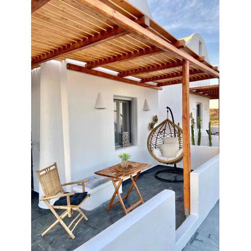 Aeron Suites