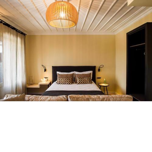 Aethra Boutique Rooms