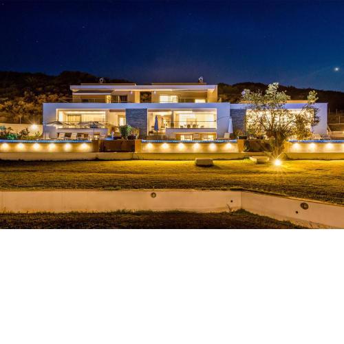 Afisia Villas