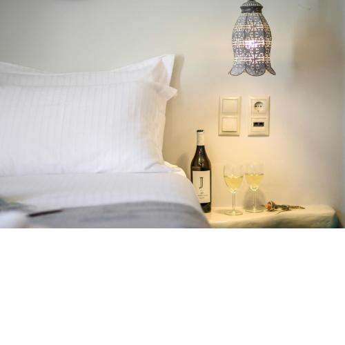 Africanis Suites