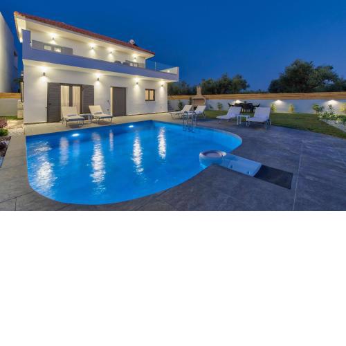 Agalliu Villa