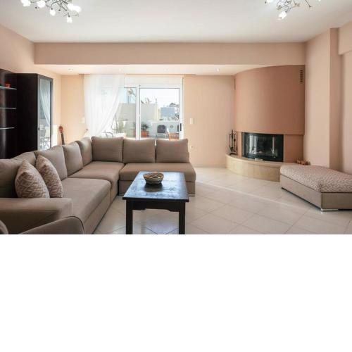 Agapi's Elegant Home